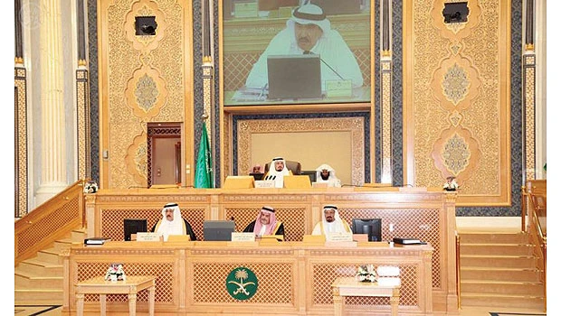 Shoura: No taxes on expats