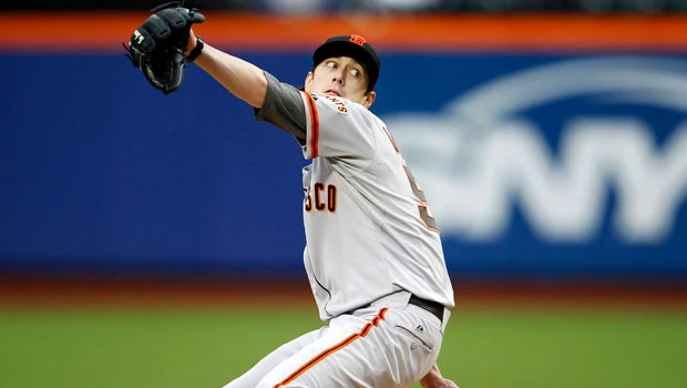 Giants sweep Mets doubleheader