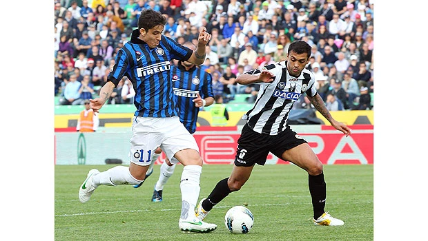 Inter keeps Champions League dream alive