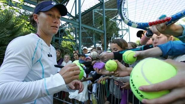 No all-Williams matchup after Stosur win