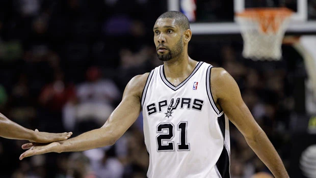 Spurs crowned best in the West, 76ers reach playoffs