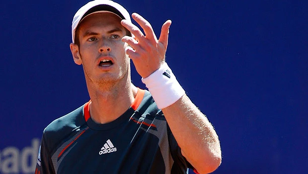 Murray falls to Raonic in Barcelona