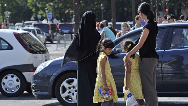 Amnesty says Muslims in Europe face discrimination