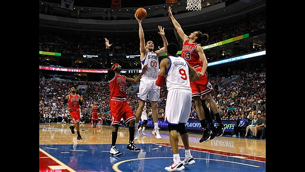 Sixers rally to beat Bulls, take 2-1 lead