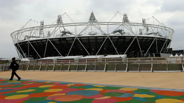 London Olympics organizers braced for biggest test yet