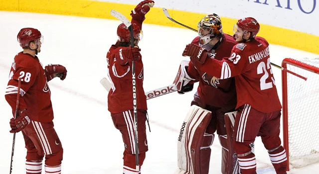Rangers strike twice on late PP to stun Capitals