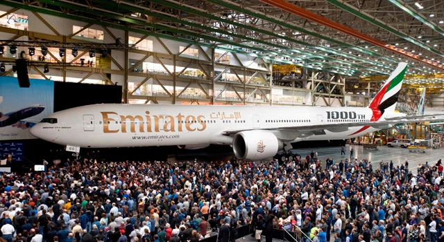Emirates Group's revenue reaches record high
