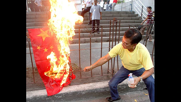 China warns citizens ahead of Manila protest on Friday