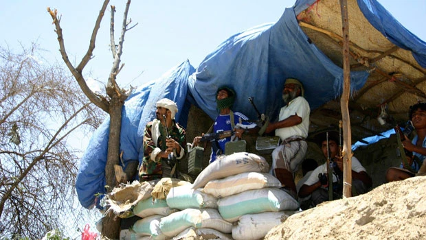 Militants kill 32 Yemeni troops in raid