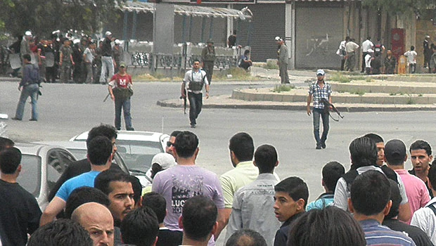 Syria rebels kill 12 soldiers — rights group