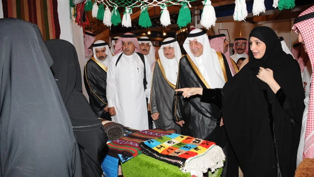 Handicrafts need support: Prince Khaled