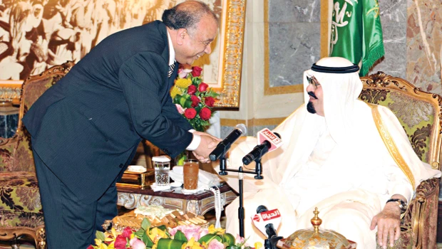 King orders envoy back to Cairo