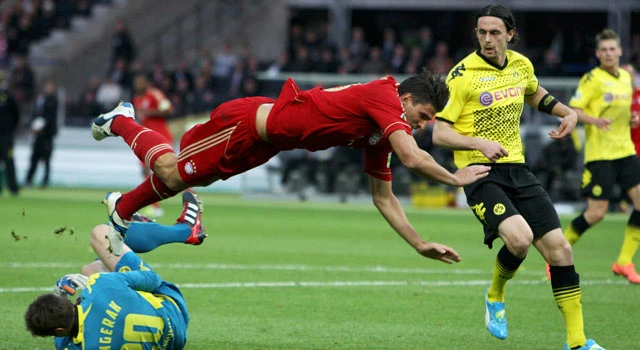 Dortmund thrash Bayern in German Cup final to win double