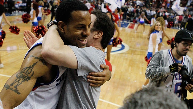 76ers edge Bulls in thriller