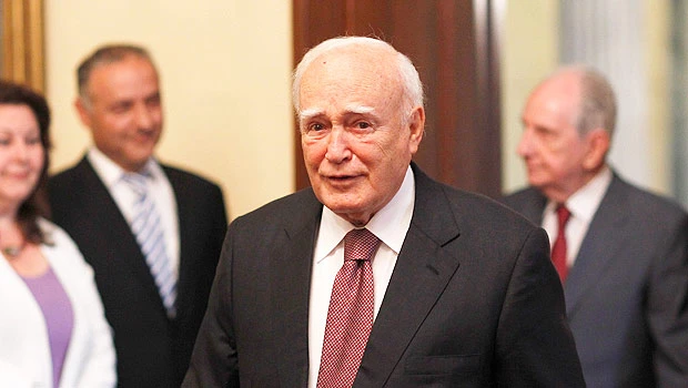 Greek president makes last push to avert elections