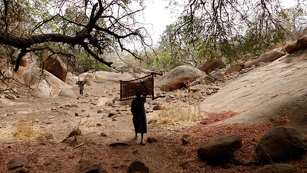 Sudan, S.Sudan say border quiet after AU ultimatum