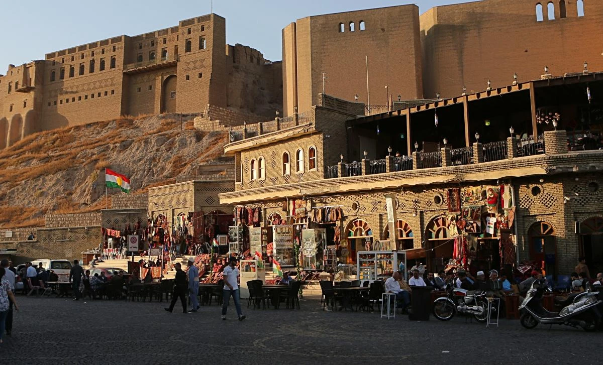 Almost empty souvenirs shops next to the citadel in central Irbil, Iraq. Homes owned by Iraqi Arabs, Turkmen and Kurds have been seized by the local Kurdish security service in the city. (AP)