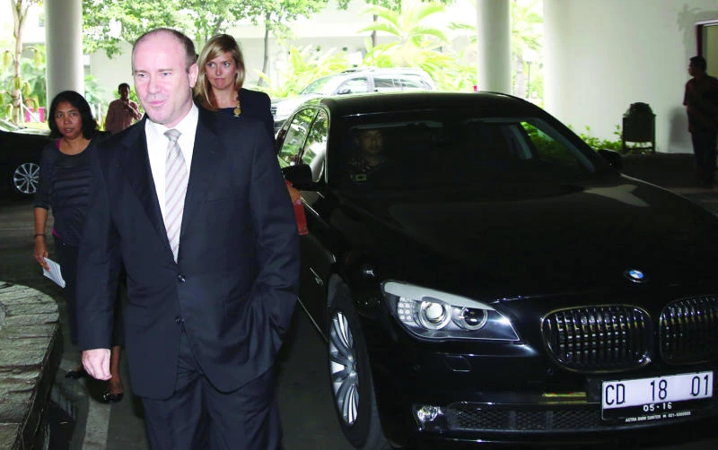 China, Indonesia pile pressure on Australia as spying row escalates