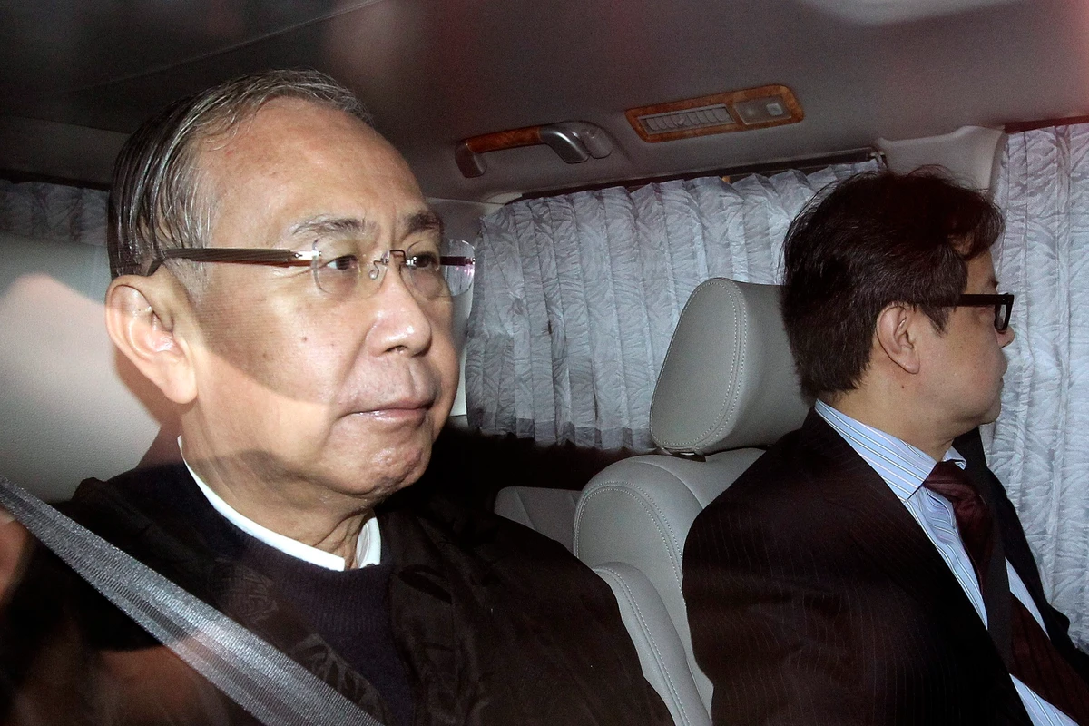 Hong Kong probes $2.5 mln payment in Kwok case - source