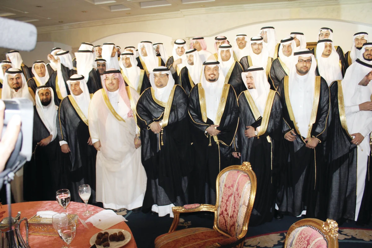 KAU marks graduation of 44 students