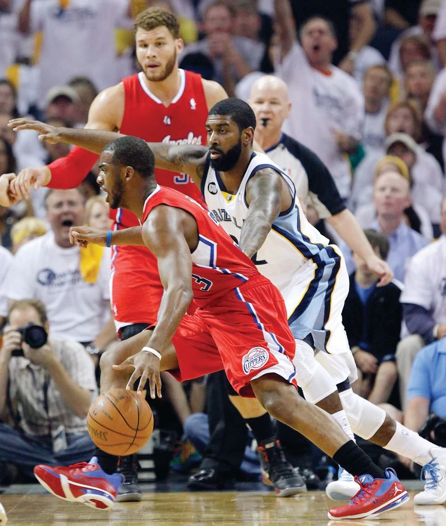Clippers advance, Heat clinch opener