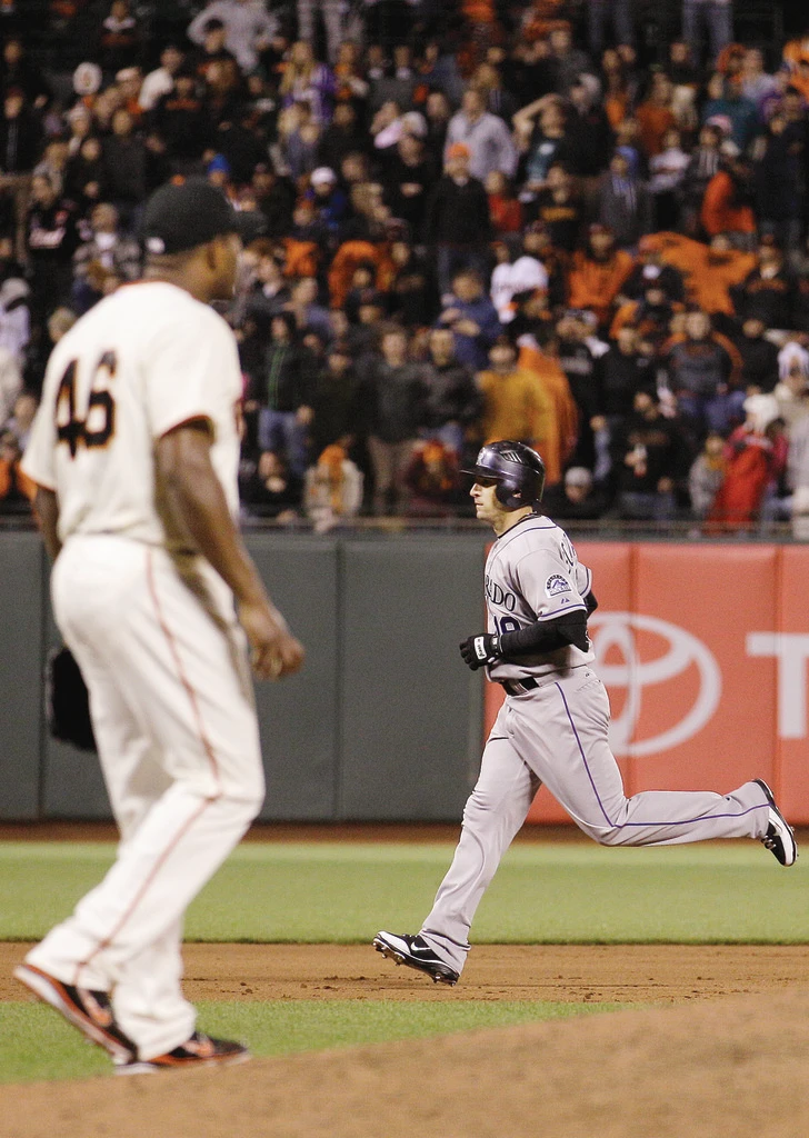 Rockies edge Giants on Scutaro homer in ninth