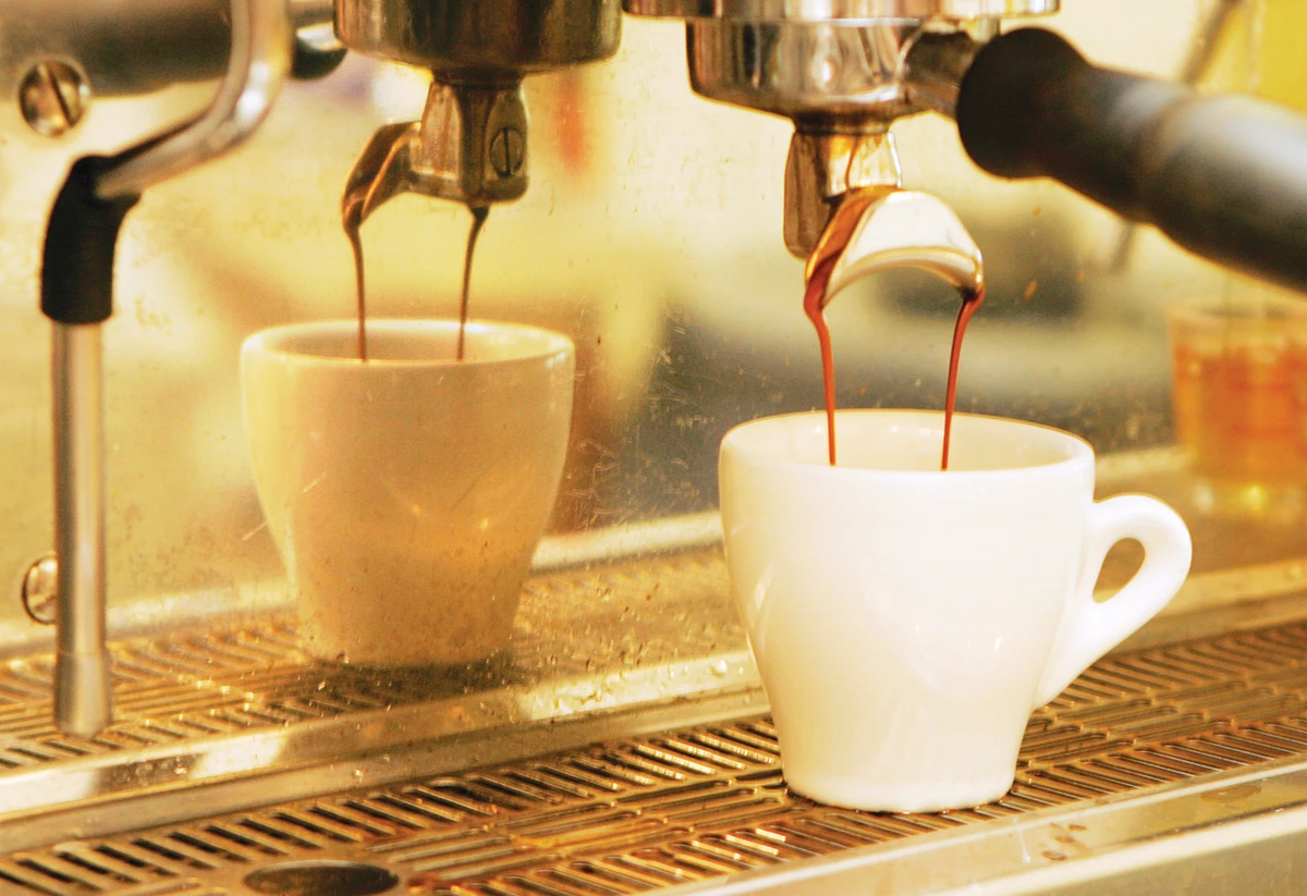Study suggests lower death risk for coffee lovers