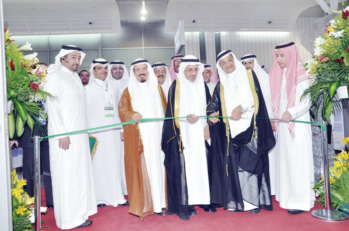 Entrepreneurs look for share in $ 35 bn ICT market