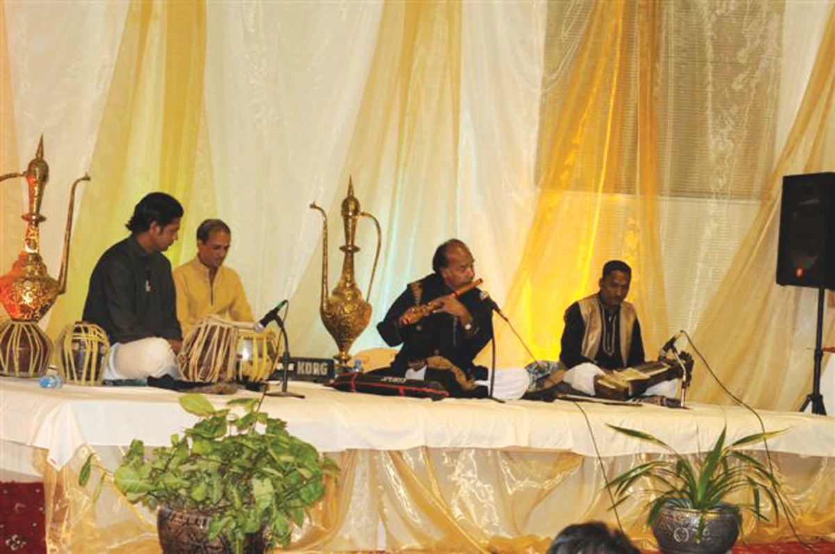Pak musicians wow fans