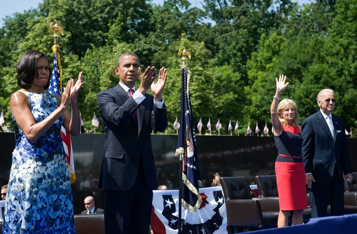 Obama calls treatment of Vietnam War veterans ‘a disgrace’