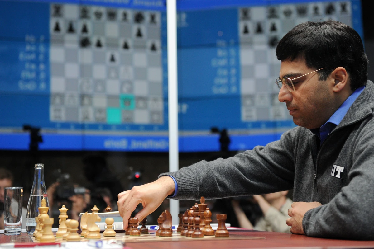 India’s Anand strikes back to level world chess
