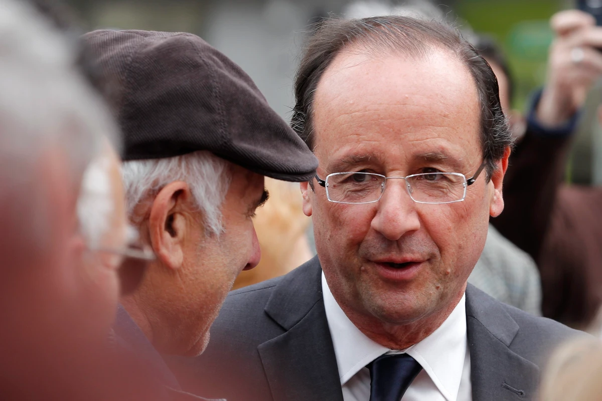 France readies for poll, Sarkozy closes on Hollande