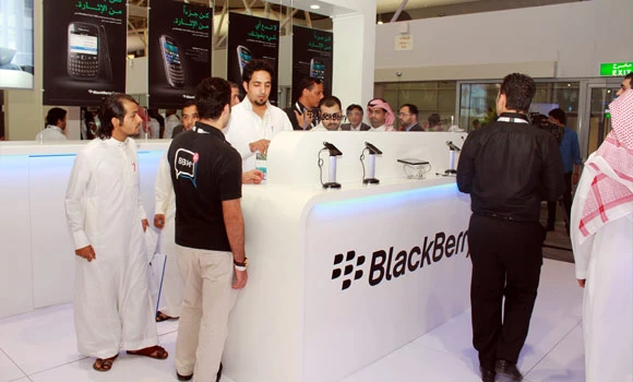 RIM introduces BlackBerry Curve 9320 at GITEX