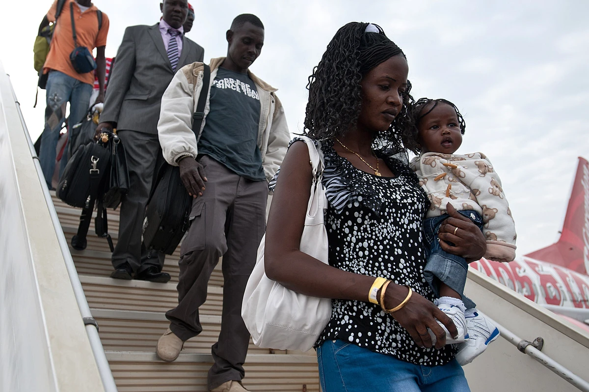 Israel moves to deport Ivorians in migrant crackdown
