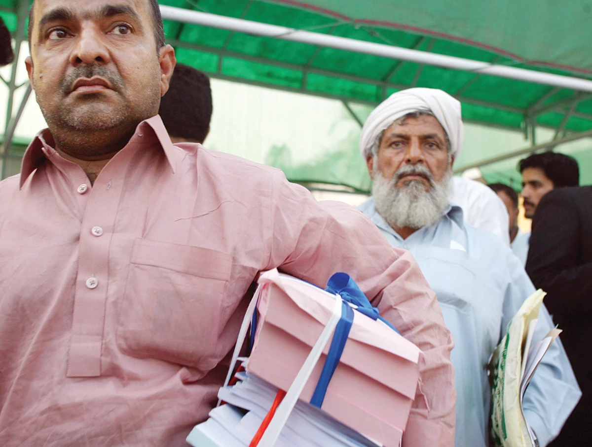 Pakistan targets more state revenues