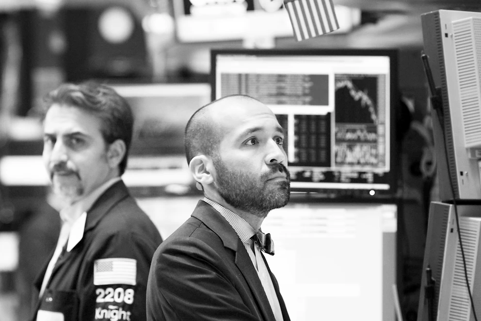 Economic pain takes toll on US earnings forecasts
