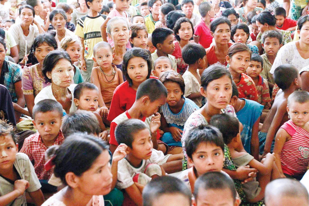 UN top envoy visits unrest-hit Myanmar
