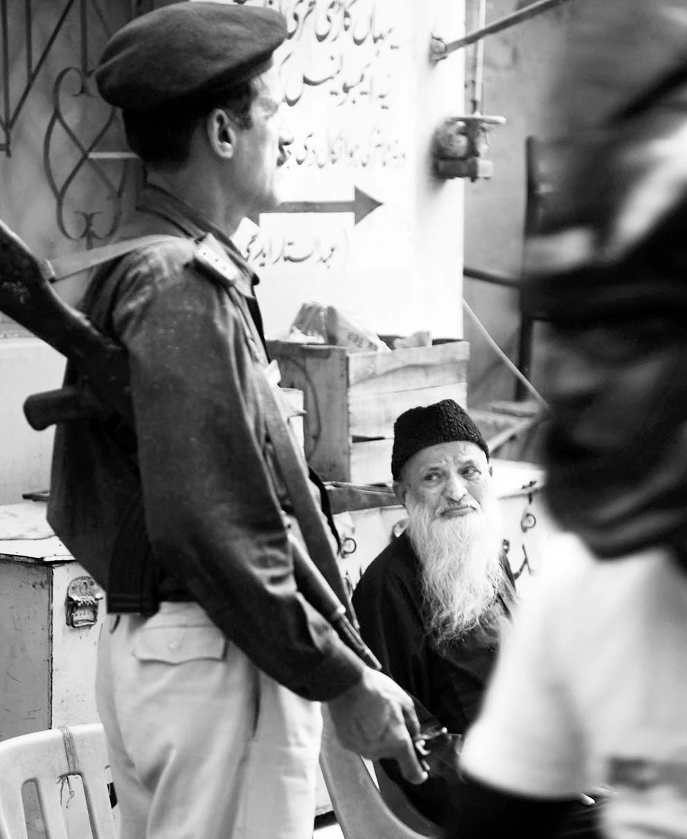 Edhi faces abduction threat from Taleban