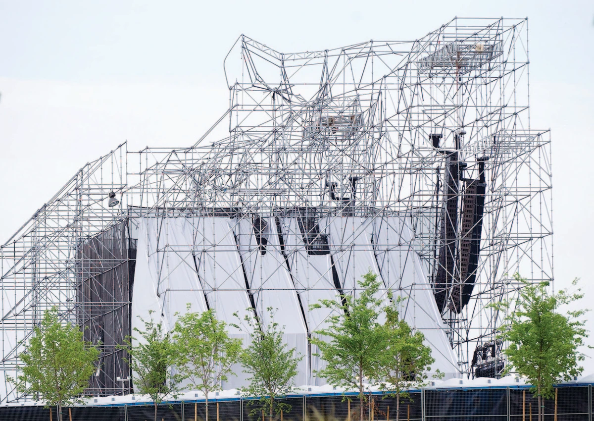 Radiohead show canceled after fatal stage collapse