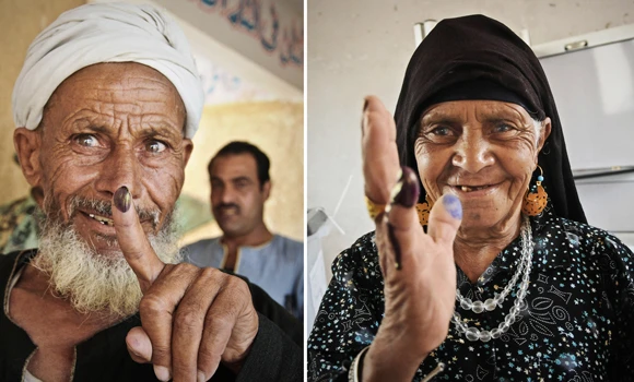 Egyptians line up to vote on Day 2