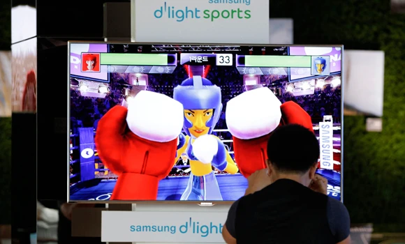Samsung, LG bet on new display to revive TV sales