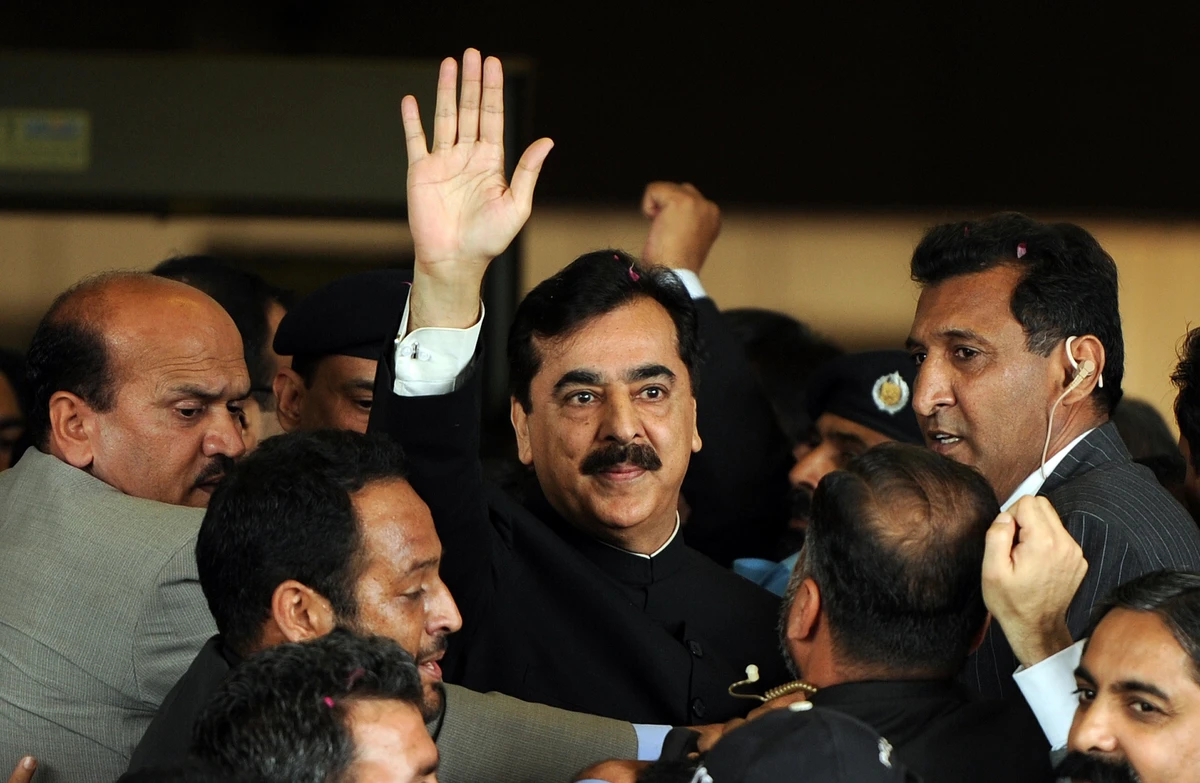 Pakistan Supreme Court disqualifies prime minister