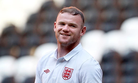 England looks to Rooney for last eight berth