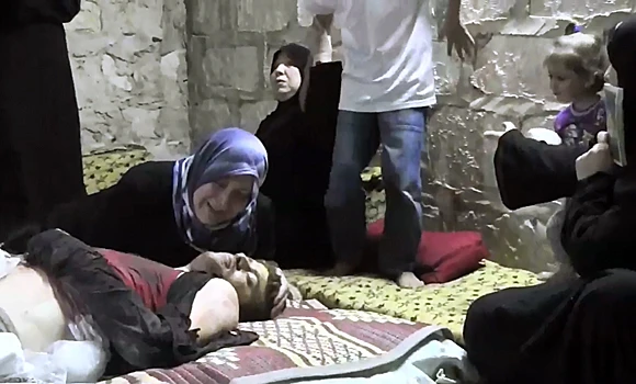 Syrian forces shell towns, clash with rebels