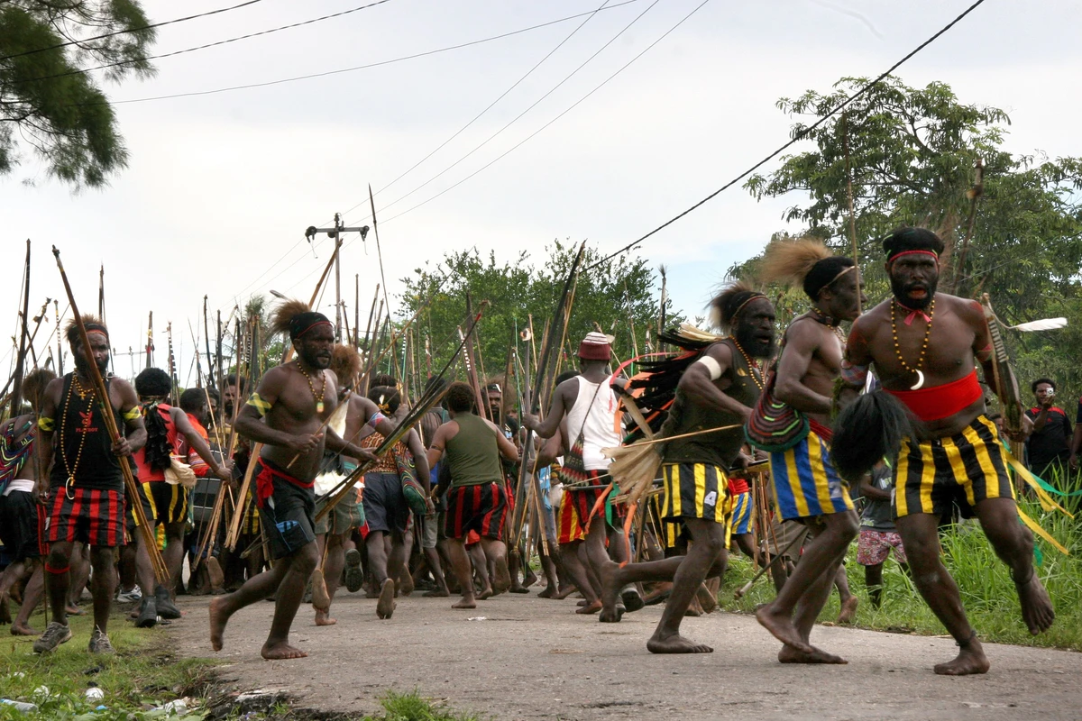 Deadly tribal clash in Indonesian Papua