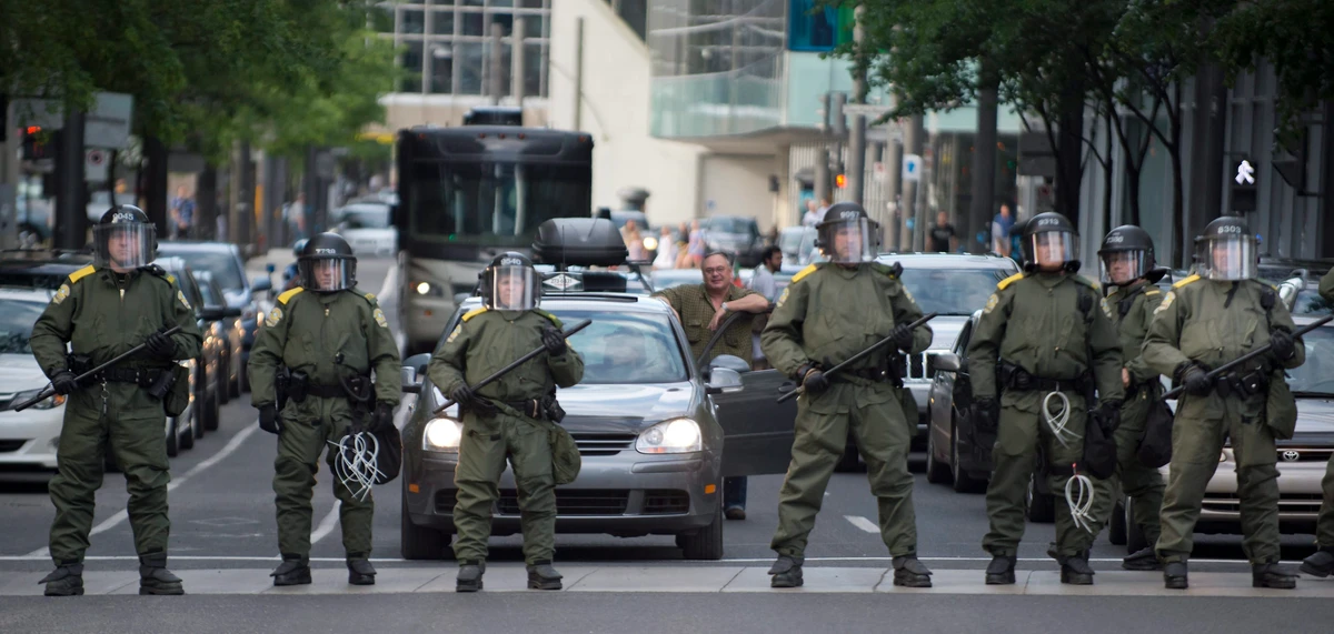 25 arrested in Quebec civil unrest
