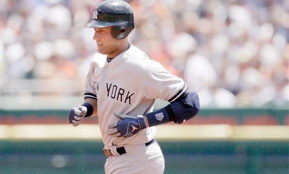 Jeter, A-Rod homer as Yankees triumph