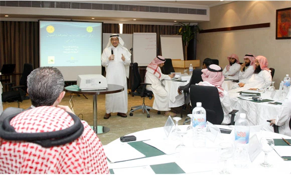 Symposium explores prospects of Islamic banking