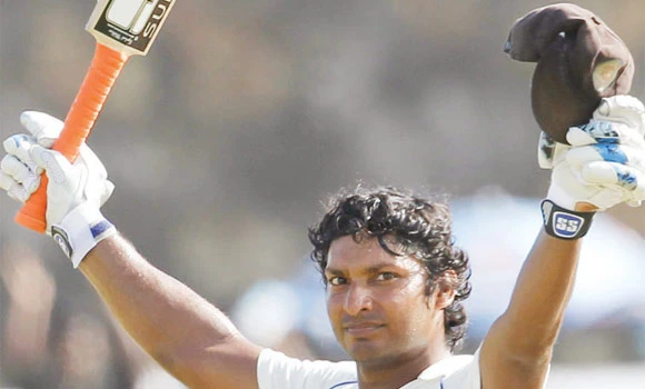 Pakistan struggles against Lanka in 1st Test