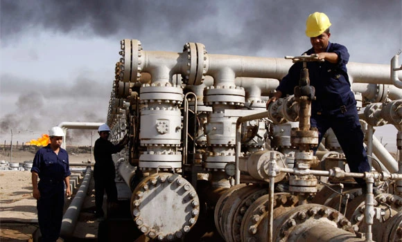 Oil rises slightly after sharp drop-off